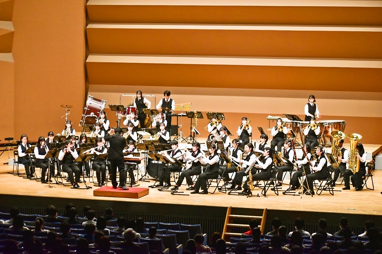 静岡県立韮山高等学校吹奏楽部による特別コンサートを開催します