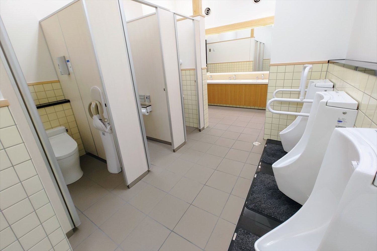 RVパークに欠かせない、きれいなトイレ