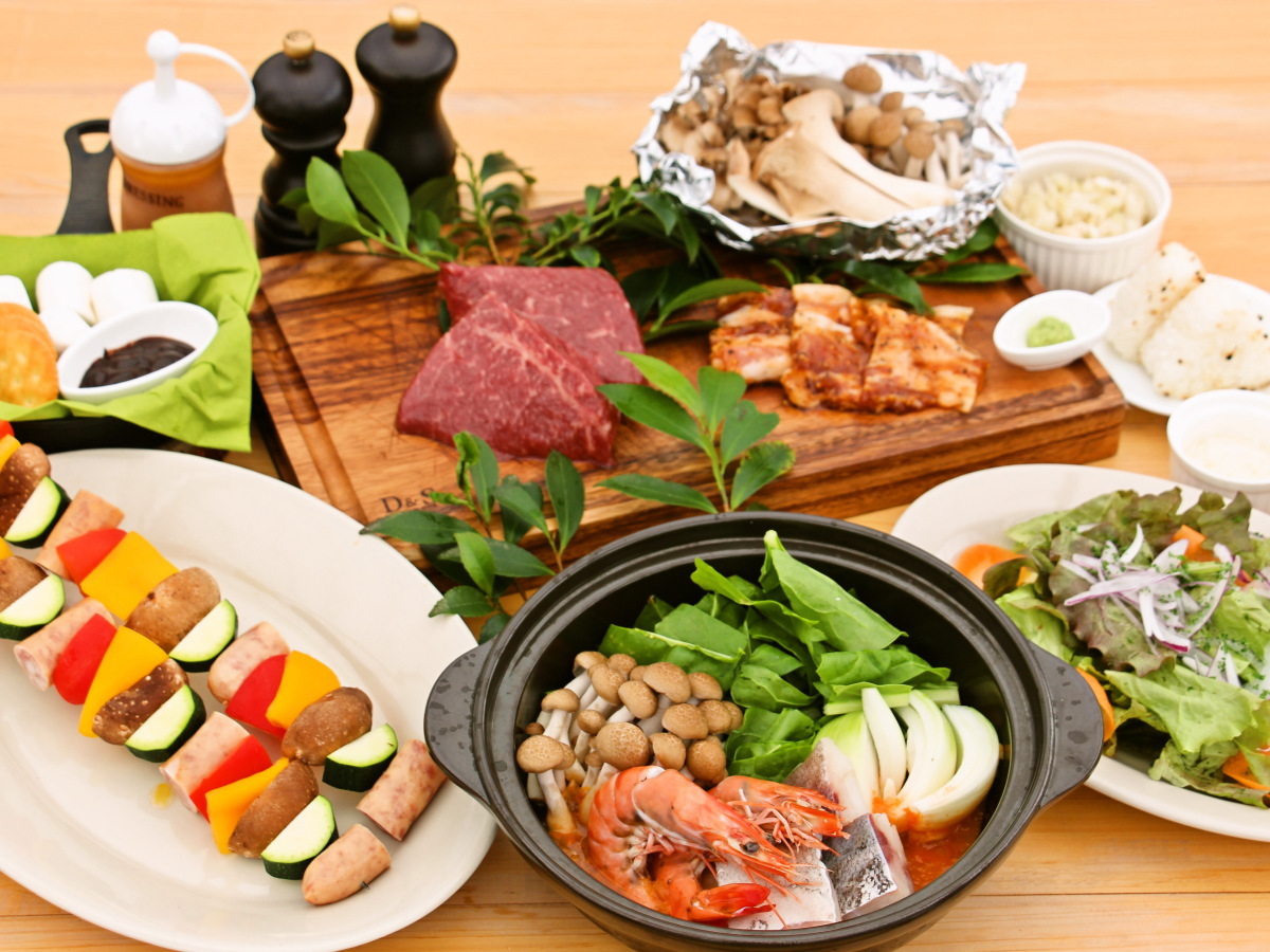 海鮮鍋ブイヤベースと熟成肉のバーベキューは冬の季節ならではの楽しみ